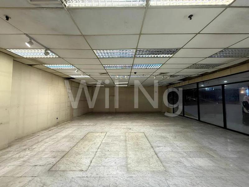 Shop / Shophouse for Sale in  Lucky Plaza - Image 4